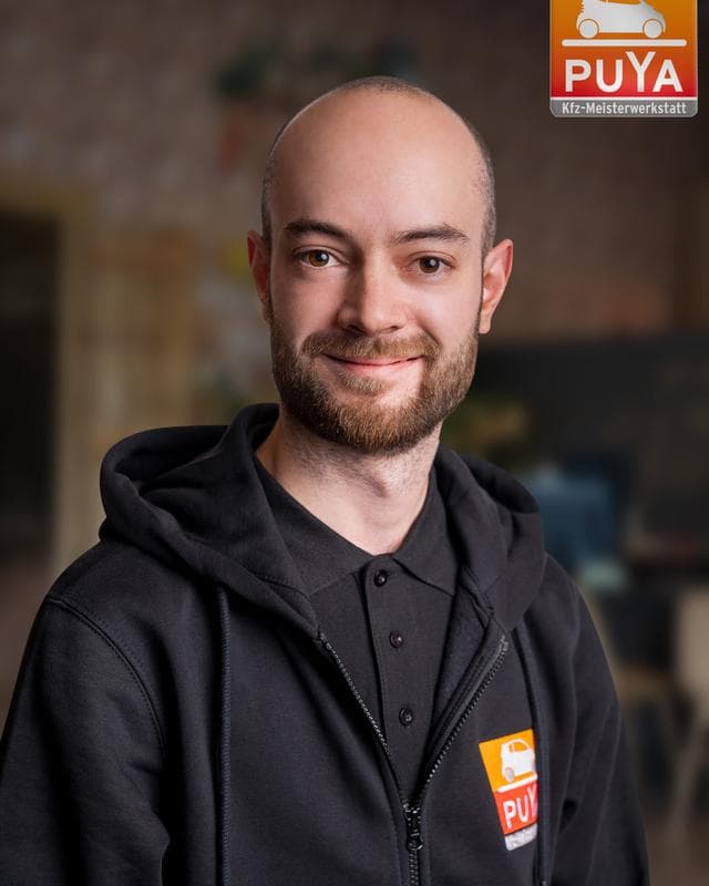 Henning Sliwka – KFZ-Mechatroniker bei Auto Service Puya