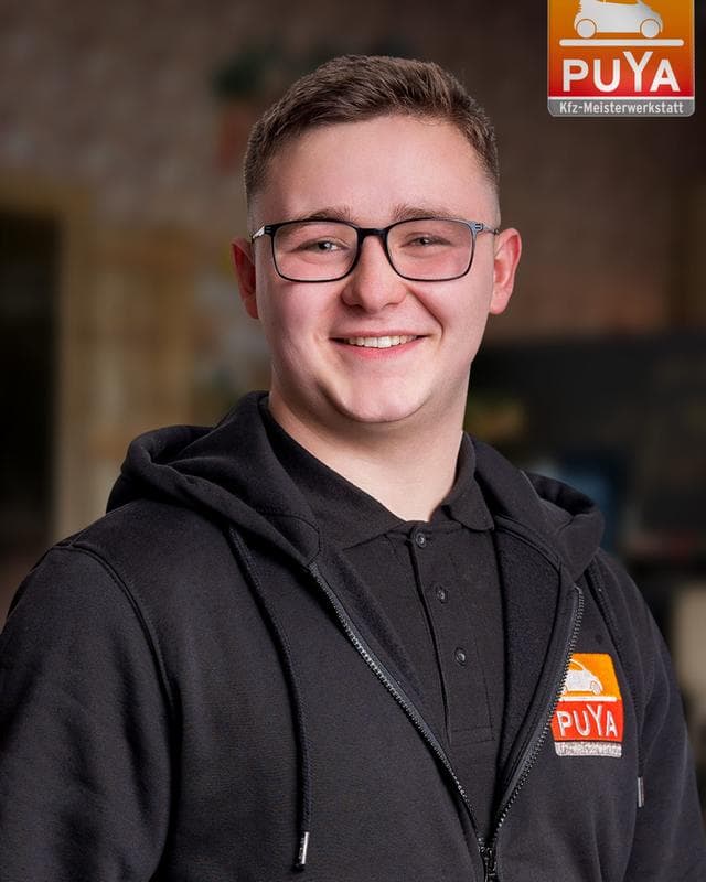 Sam Spindler – KFZ-Mechatroniker bei Auto Service Puya
